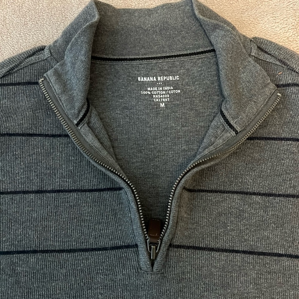 Banana Republic Sweater Mens Medium 1/4 Zip Gray & Black w/ Elbow Patches